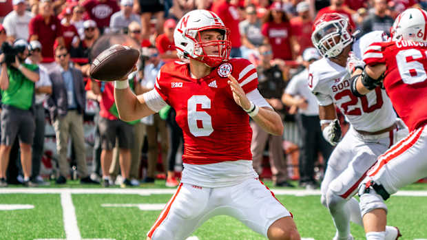 Chubba Purdy pass 2022 Nebraska vs Oklahoma football USATSI_19064020